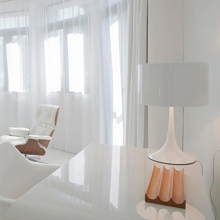 Spun Light T1 bordlampe, Sort Flos
