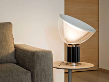 Taccia PMMA bordlampe - Sort LED - Flos