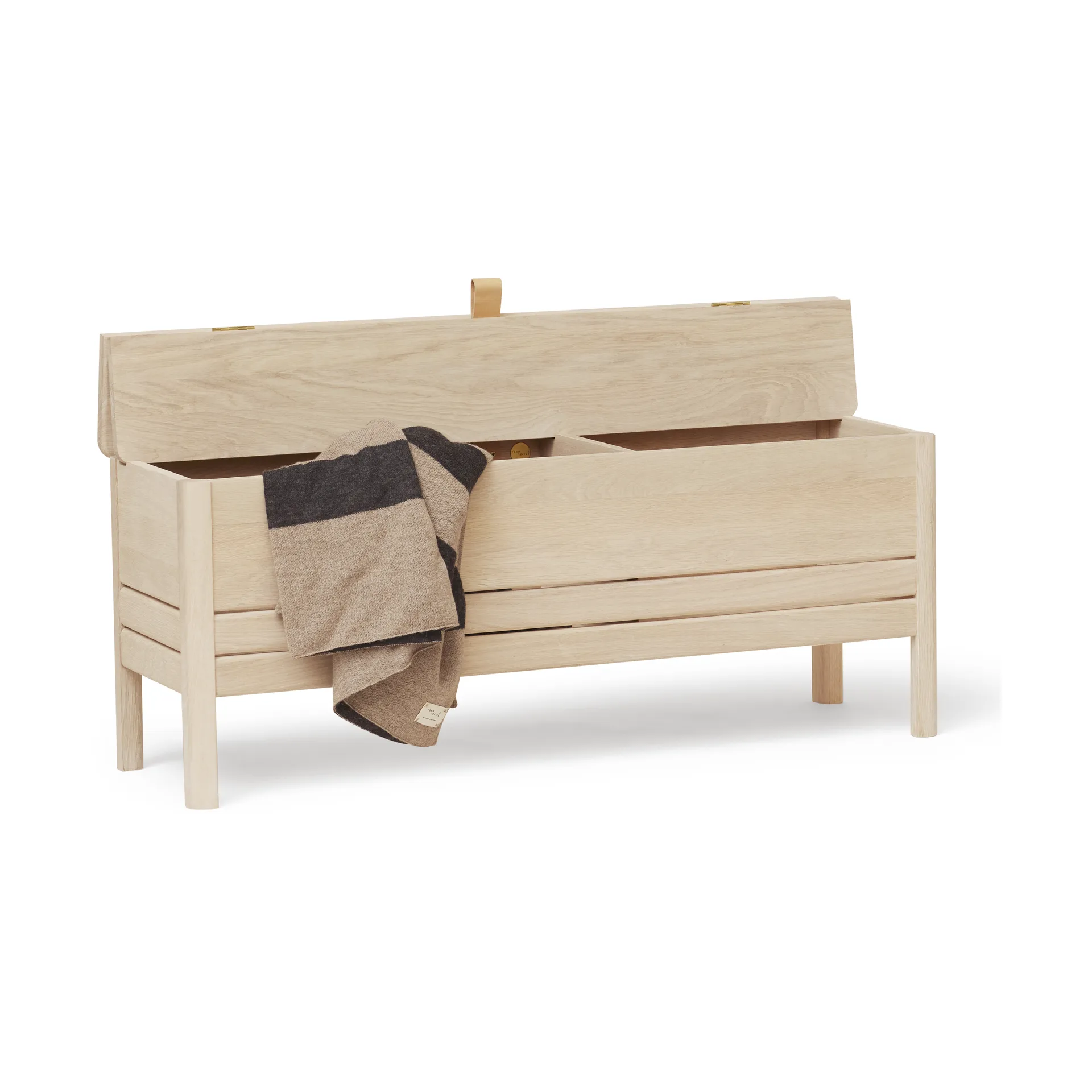 A Line opbevaringsbænk 111 cm, Hvid eg Form & Refine