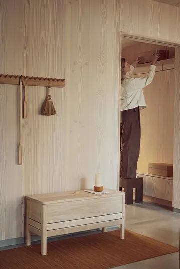 A Line opbevaringsbænk 90 cm - Hvid eg - Form & Refine