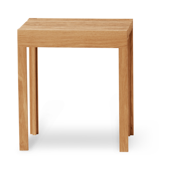 Lightweight skammel 40x45 cm - Eg - Form & Refine