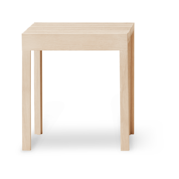Lightweight skammel 40x45 cm - Hvid eg - Form & Refine