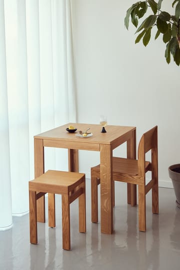 Sonder stol - Eg - Form & Refine