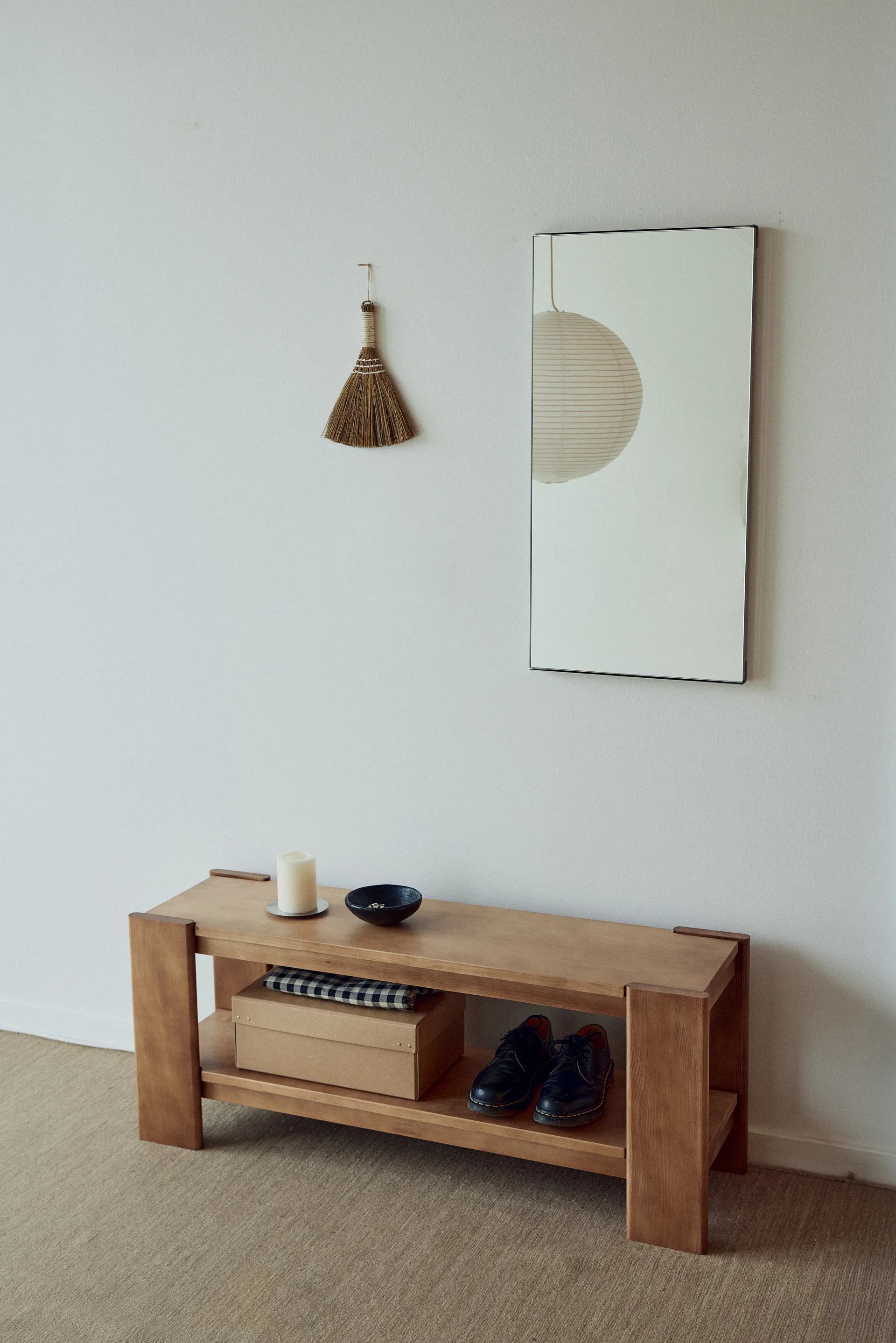 Taper vægspejl, 40x80 cm Form & Refine