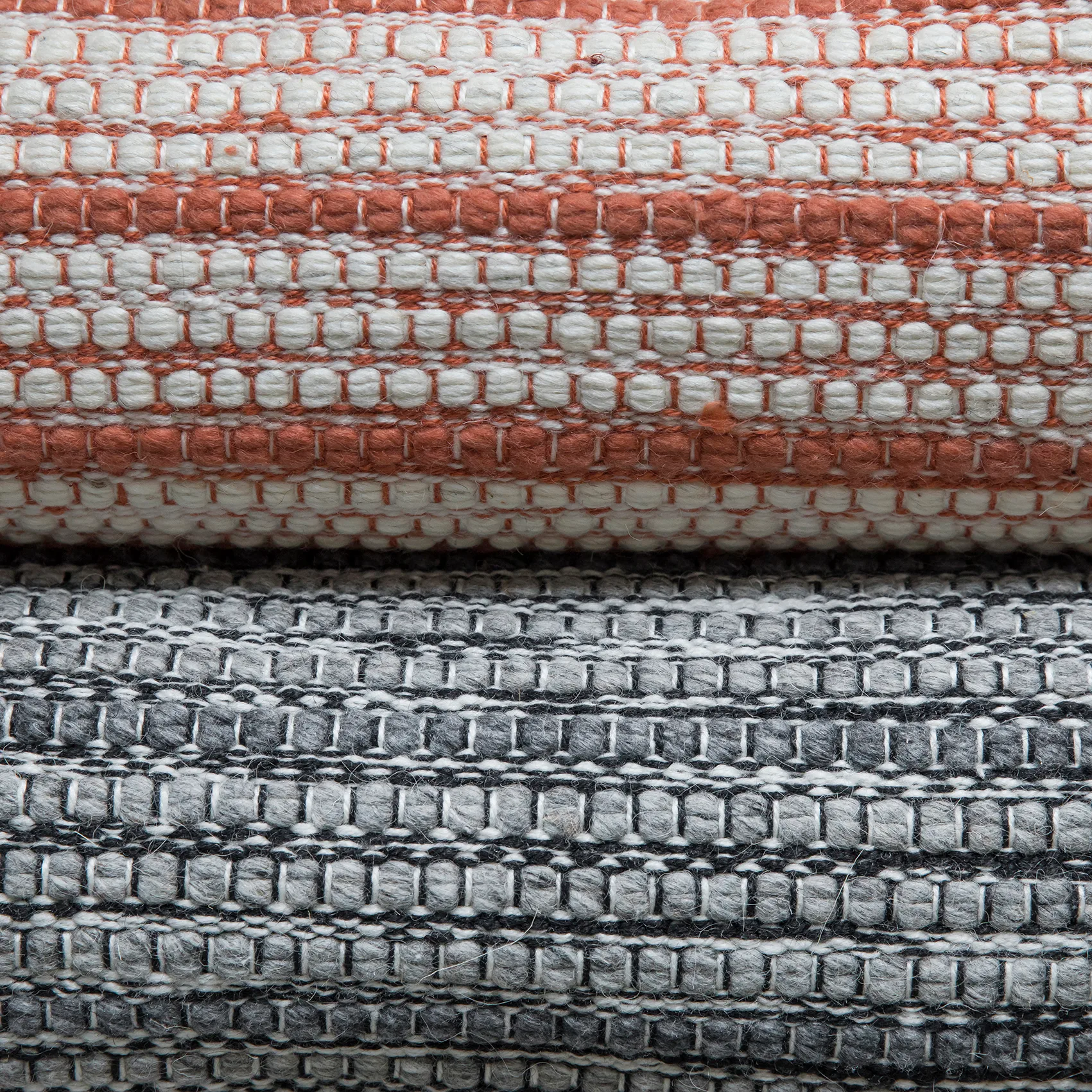 Stripe tæppe 140x200 cm, Grey Formgatan