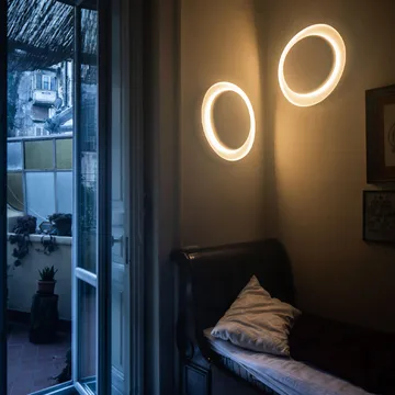 Bahia Mini væglampe - hvid, LED - Foscarini