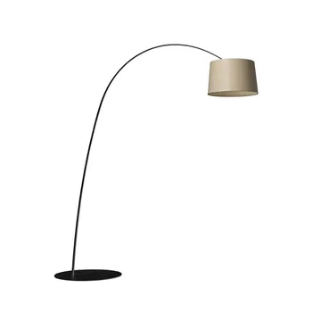 Twiggy Wood gulvlampe - Sort - Foscarini
