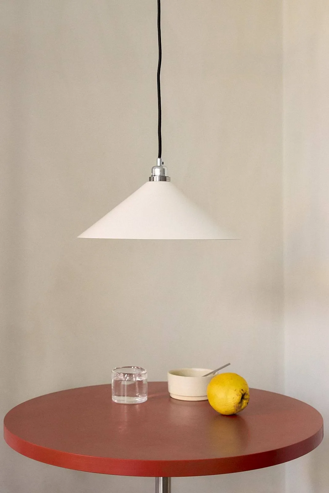 Cone Shade pendellampe, White, small, Ø25 cm FRAMA