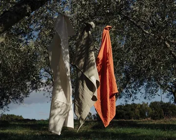 Light Towel badelagen 150x100 cm - Sage green (grøn) - FRAMA