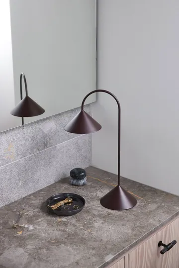 Grasp portabel bordlampe - Matt Beetroot, 47 cm - Frandsen