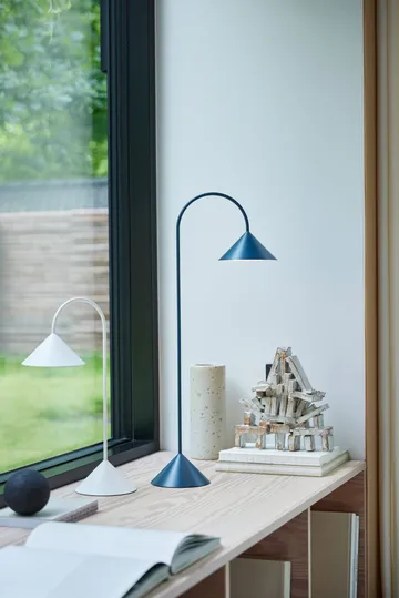 Grasp portabel bordlampe - Matt White, 47 cm - Frandsen