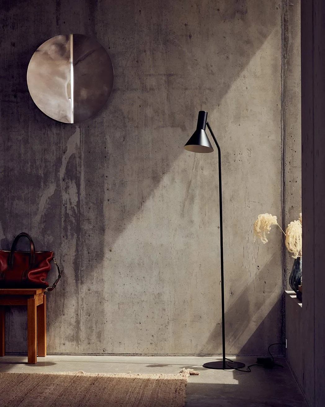 Lyss gulvlampe, Matt black,150 cm Frandsen