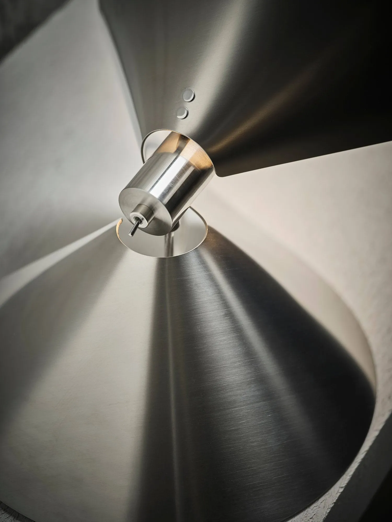 Peel bordlampe, Brushed stainless steel Frandsen