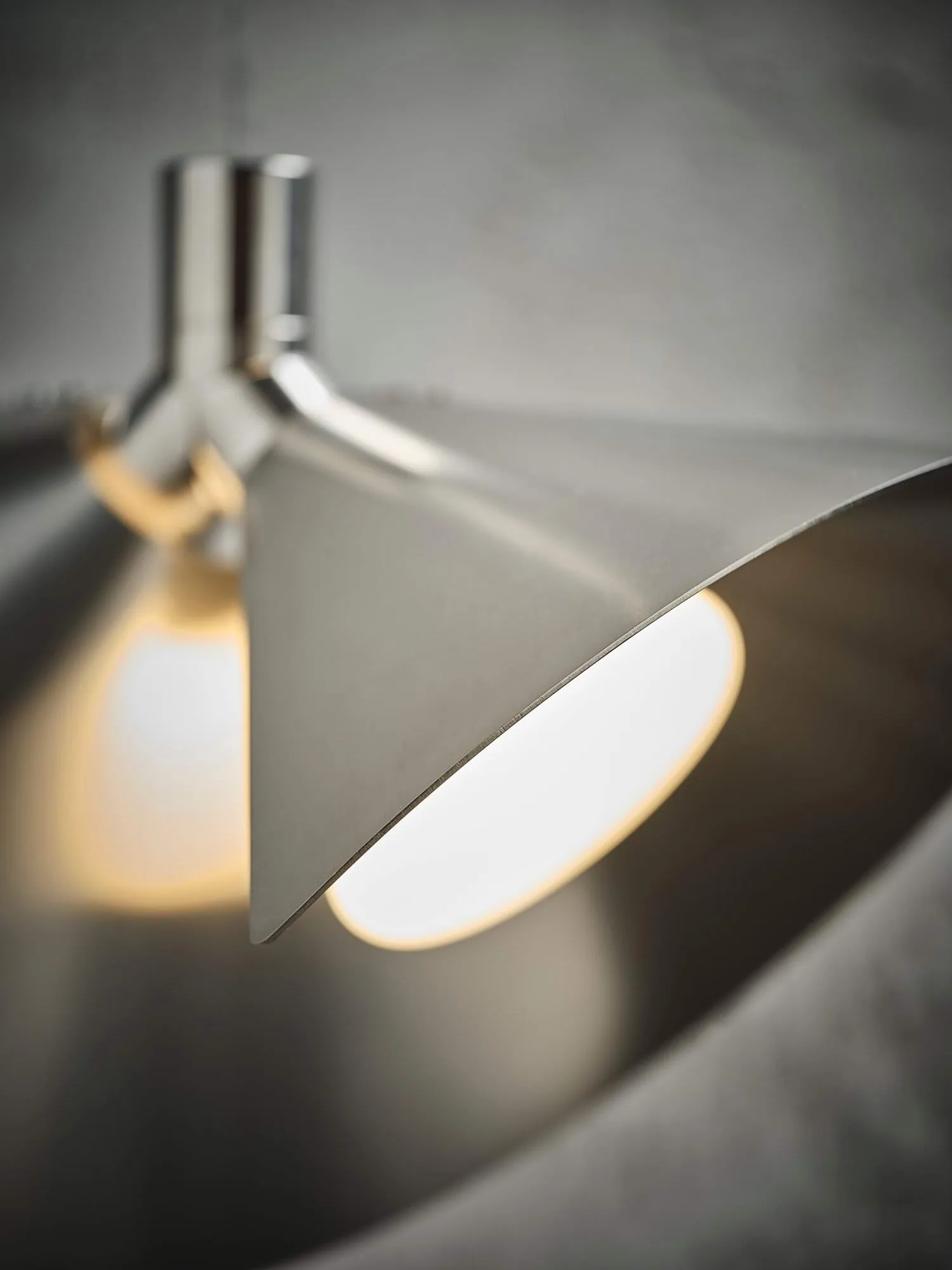 Peel pendel , Brushed stainless steel Frandsen