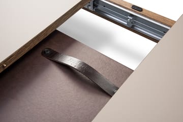 Ana spisebord 220-320x95 cm - Nanolaminat hvid-sæbebehandlet eg - Fredericia Furniture