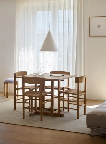 BM80 Mogensen Shaker Table bord 90x90 cm - Lysolieret eg - Fredericia Furniture