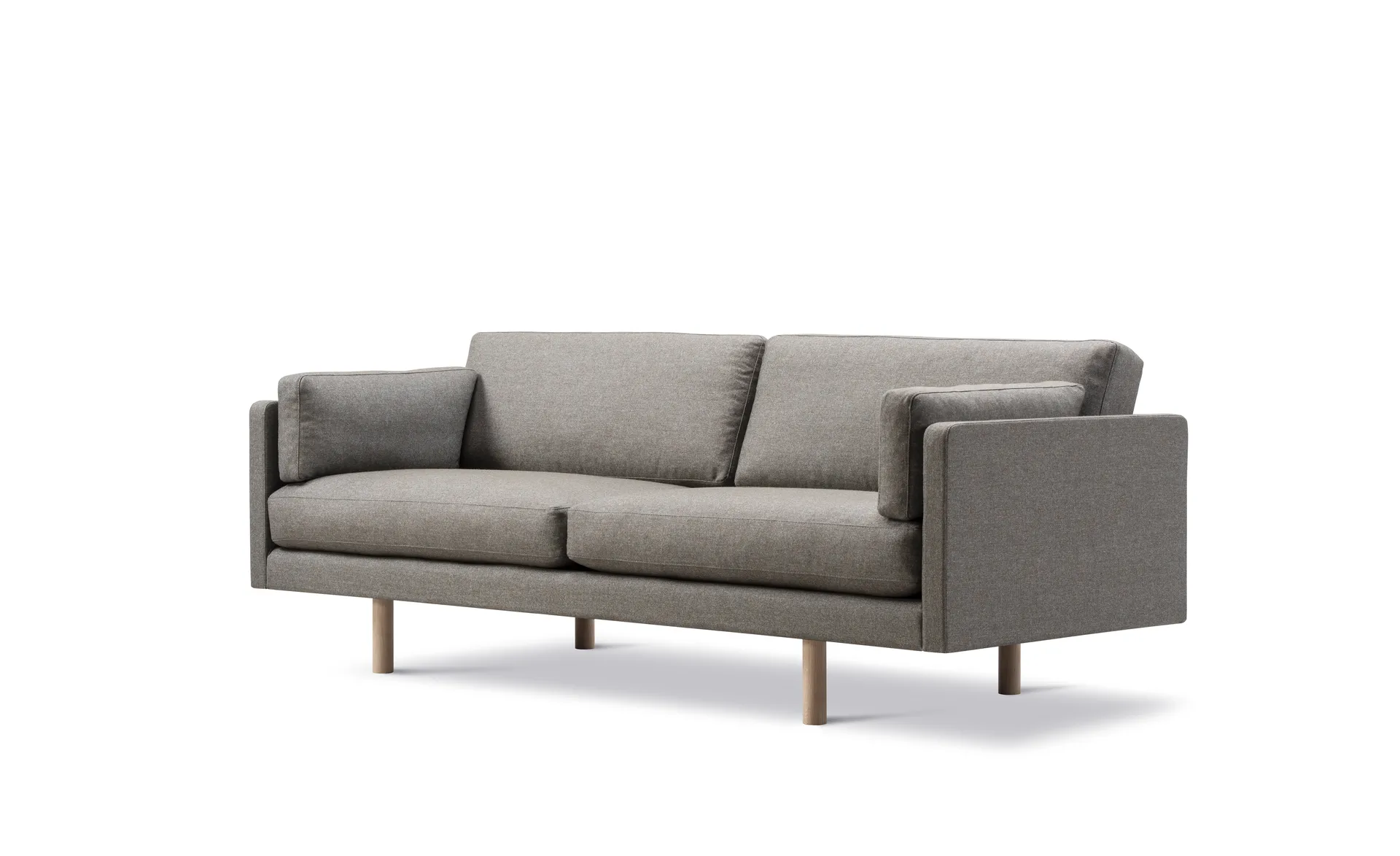 EJ220 2062 sofa 2-pers , Bardal 860-sæbet  eg Fredericia Furniture