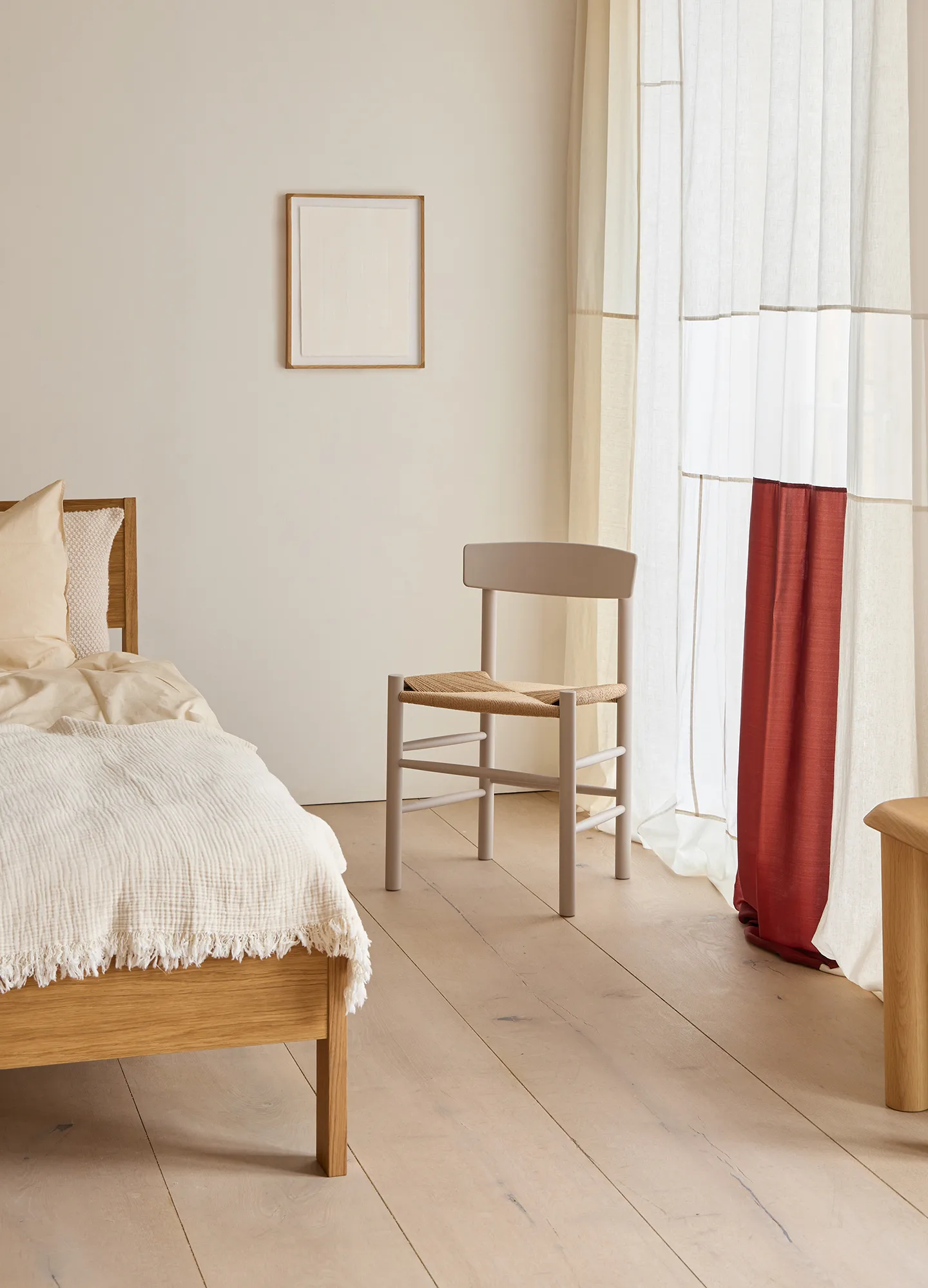 J39 stol, Pebble grey-flettet natur Fredericia Furniture