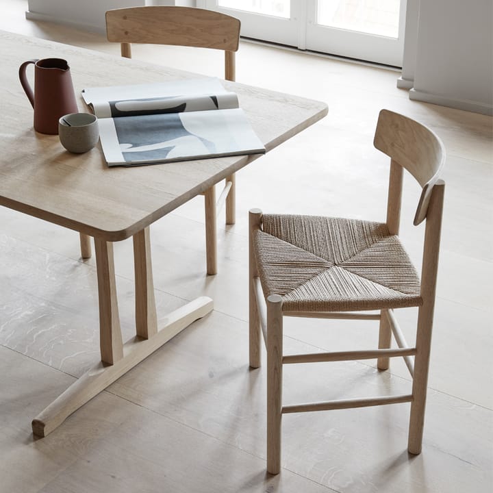 J39 stol, Sortlakeret eg-flettet sort Fredericia Furniture