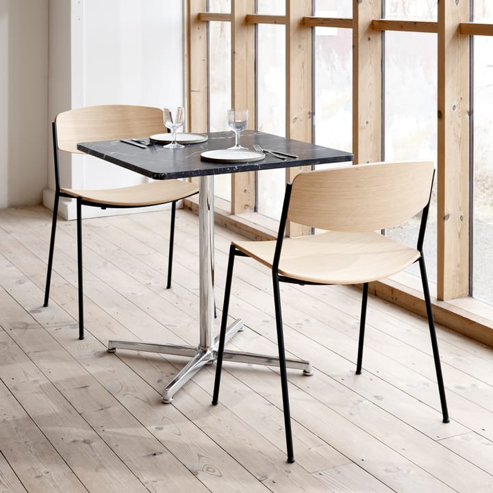 Lynderup 3080 stol, Rød ask-sort stålstel Fredericia Furniture