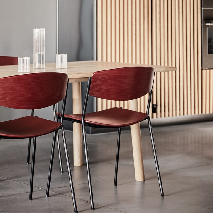 Lynderup 3080 stol, Rød ask-sort stålstel Fredericia Furniture