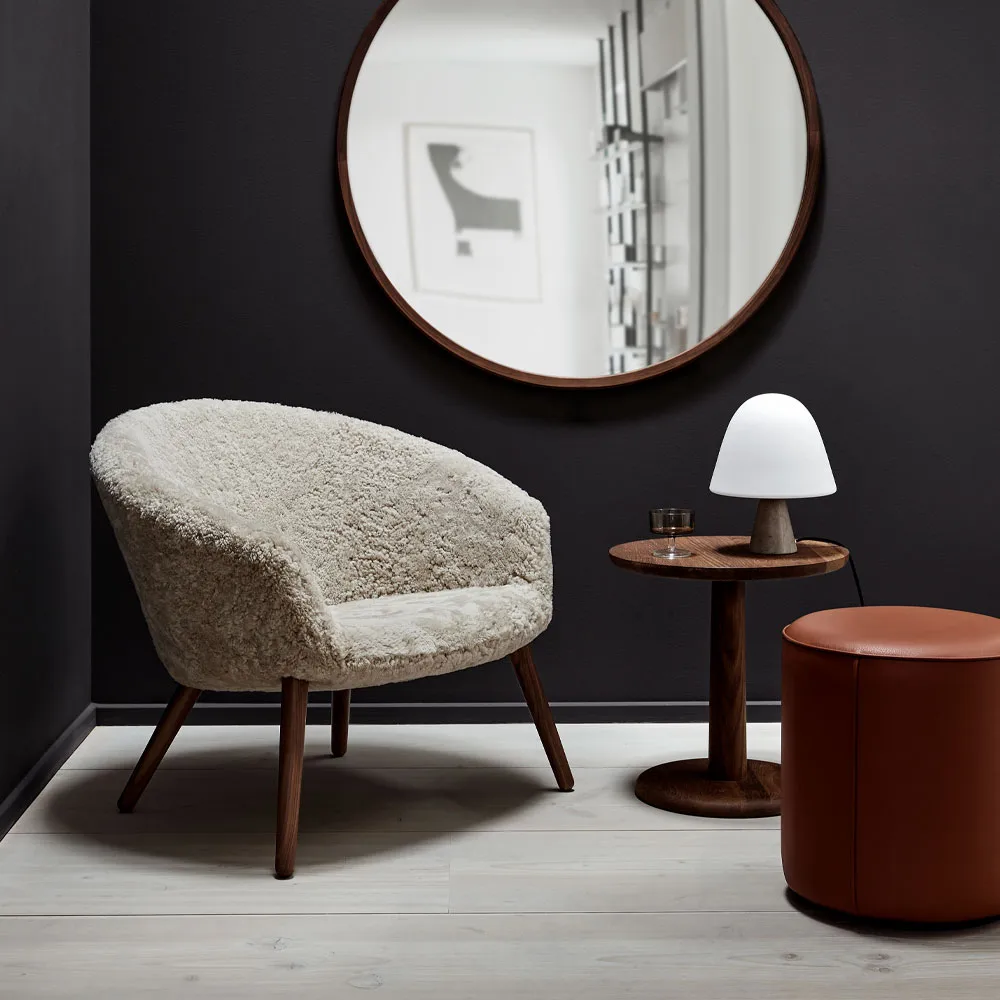 Mono siddepuff, Læder omni 307 cognac-Ø55 cm Fredericia Furniture