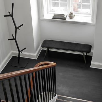Nara klædeophæng - Sortbejdset ask-sortlakeret stål - Fredericia Furniture
