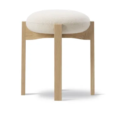 Pioneer rund skammel lav - Hallingdal 200-lakeret eg - Fredericia Furniture