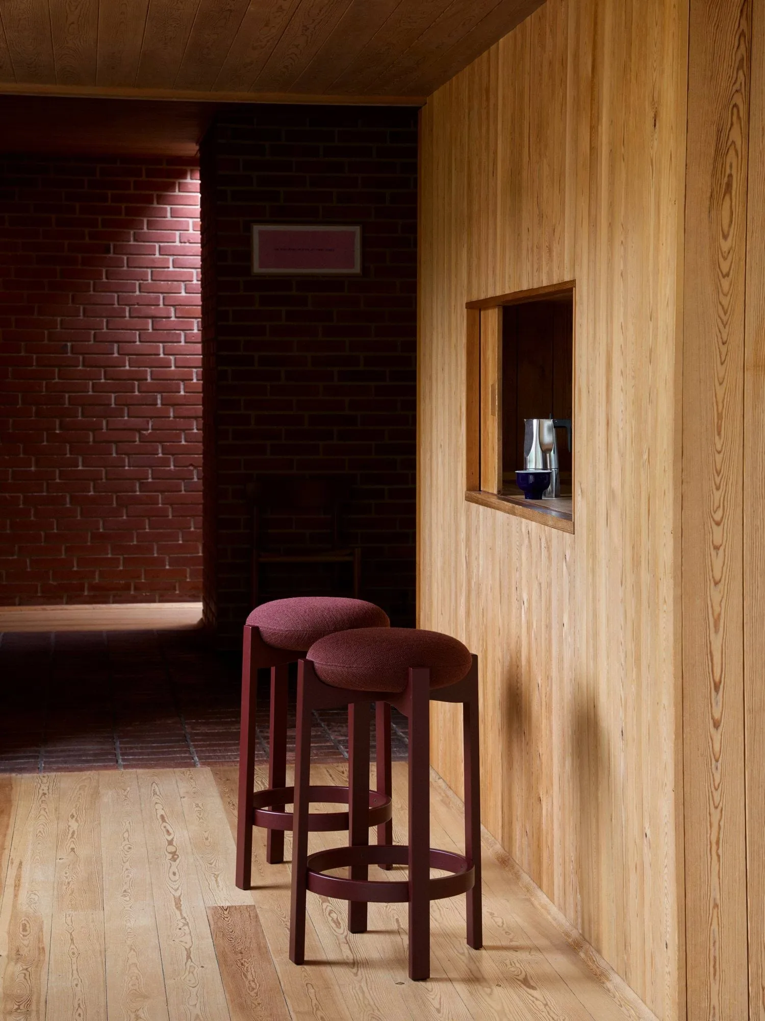 Pioneer skammel høj, Odino RC43 bordeaux-bordeaux bøg Fredericia Furniture