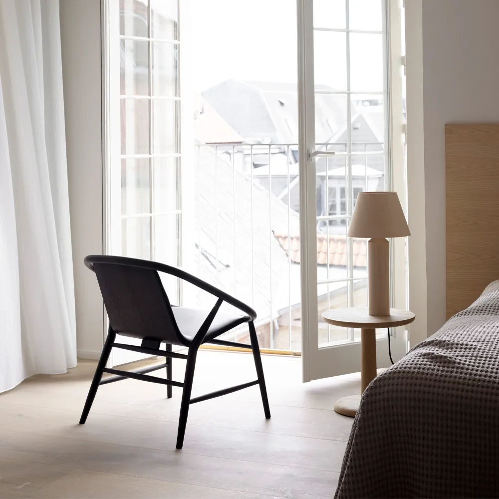 Pon sidebord, Røget eg olie, Ø35 cm Fredericia Furniture