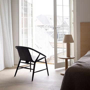 Pon sidebord - Sortlakeret eg, Ø35 cm - Fredericia Furniture