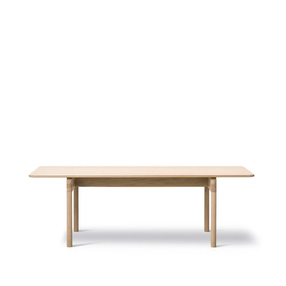 Post 6438 spisebord, Lysolieret egetræ, 100x225 cm Fredericia Furniture