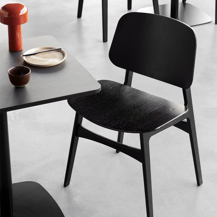 Søborg wood stol, Sortlakeret eg -sortlakeret egetræstativ Fredericia Furniture