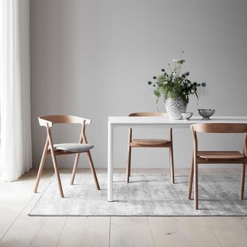 Yksi 3340 stol - Sortlakeret eg - Fredericia Furniture