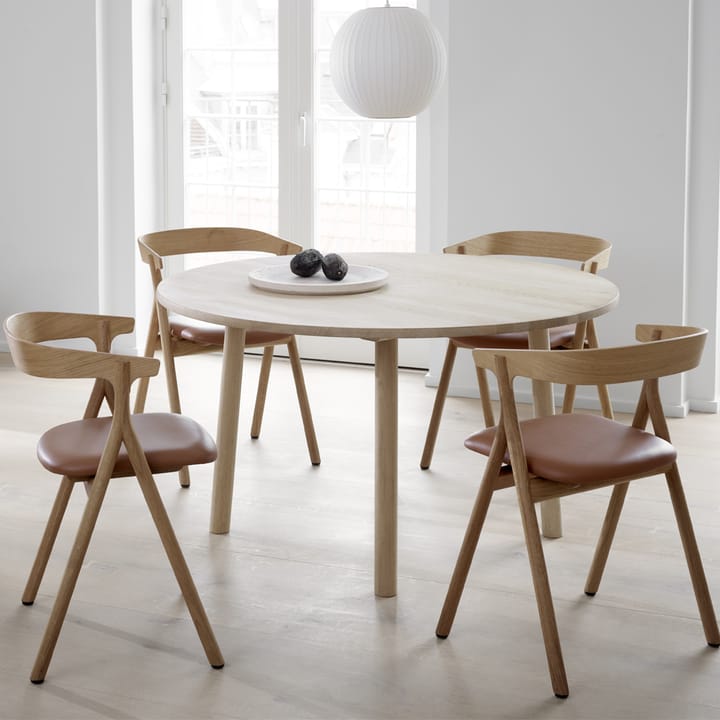 Yksi 3341 stol, Læder premium 88-sortlakeret eg Fredericia Furniture