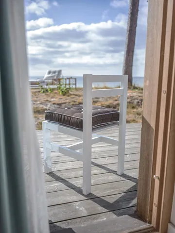 06 stol - White - Fri Form