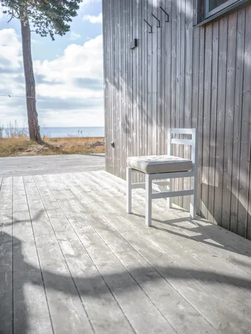 06 stol - White - Fri Form