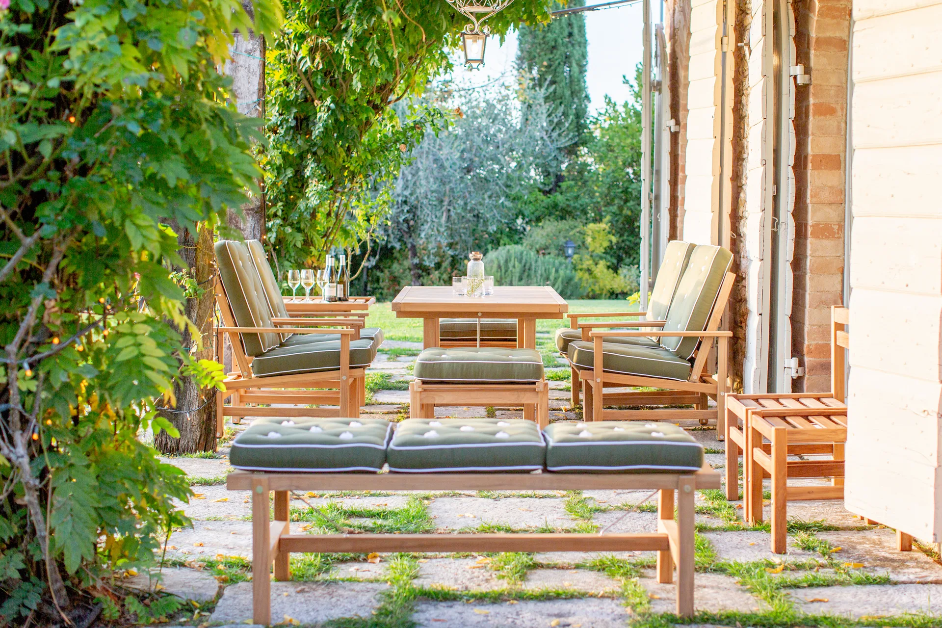 45 bænk, Teak, 135 cm Fri Form