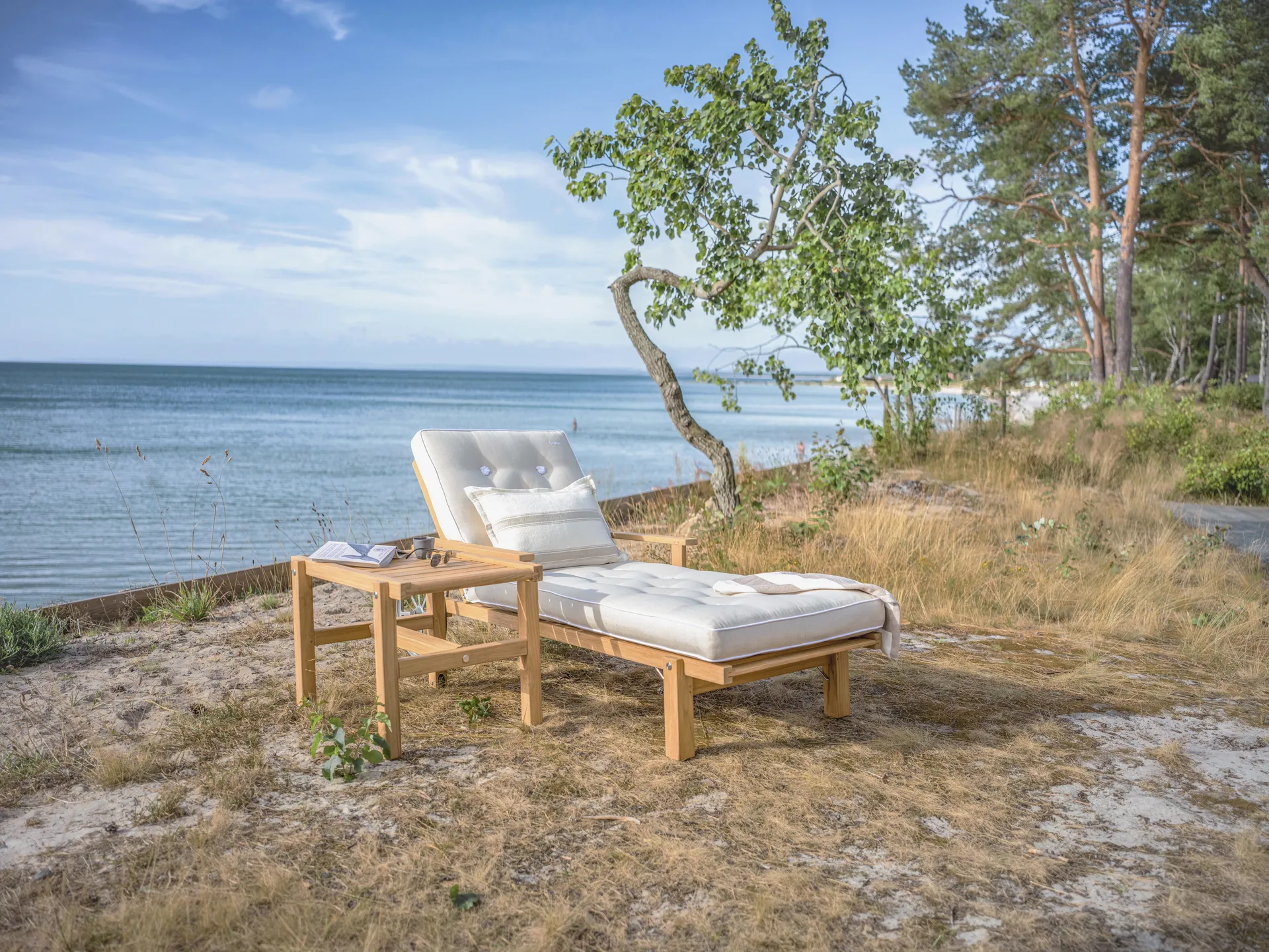 51 rullebord, Teak, 48x45 cm Fri Form