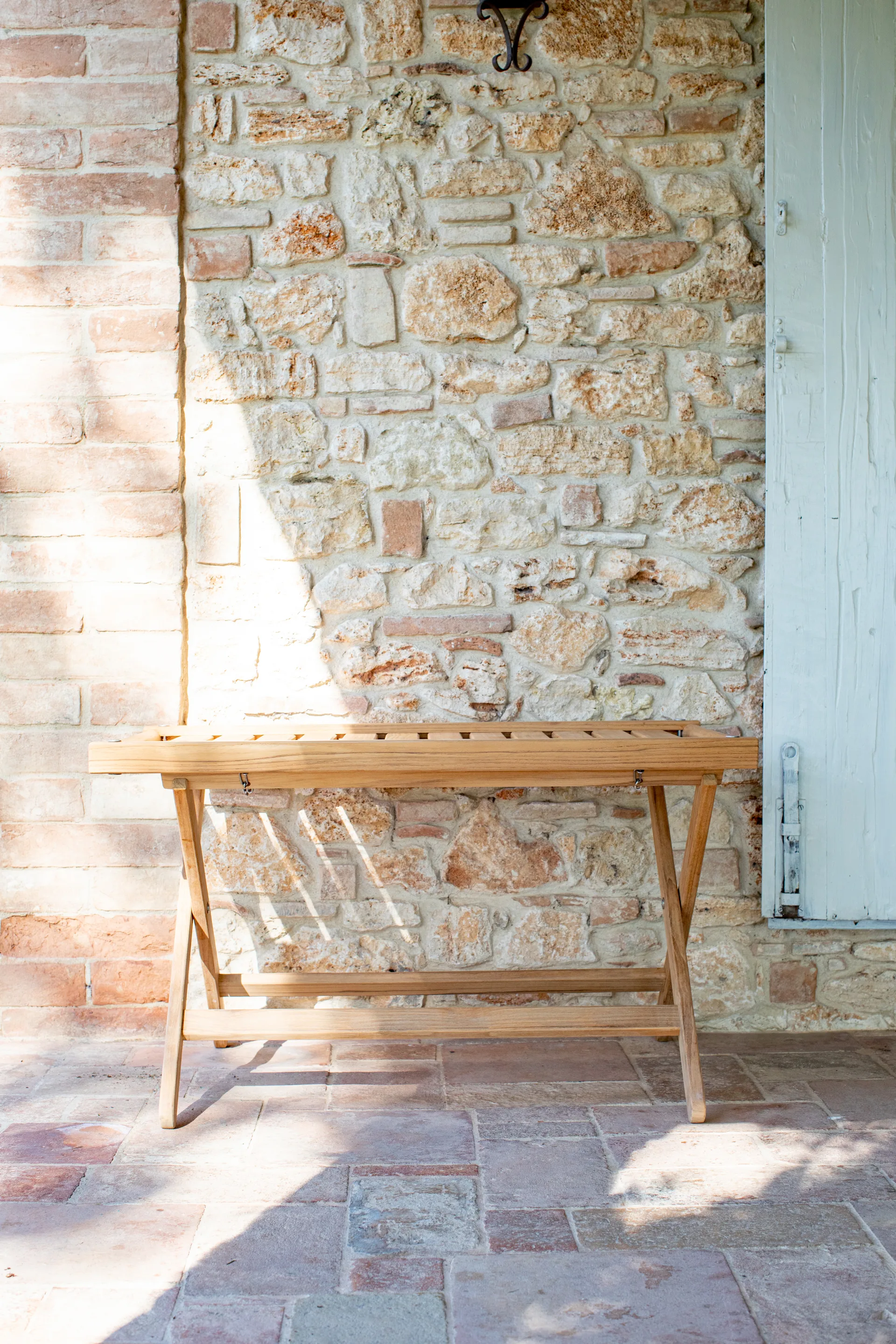 60 bakkebord, Teak, 59x94 cm Fri Form