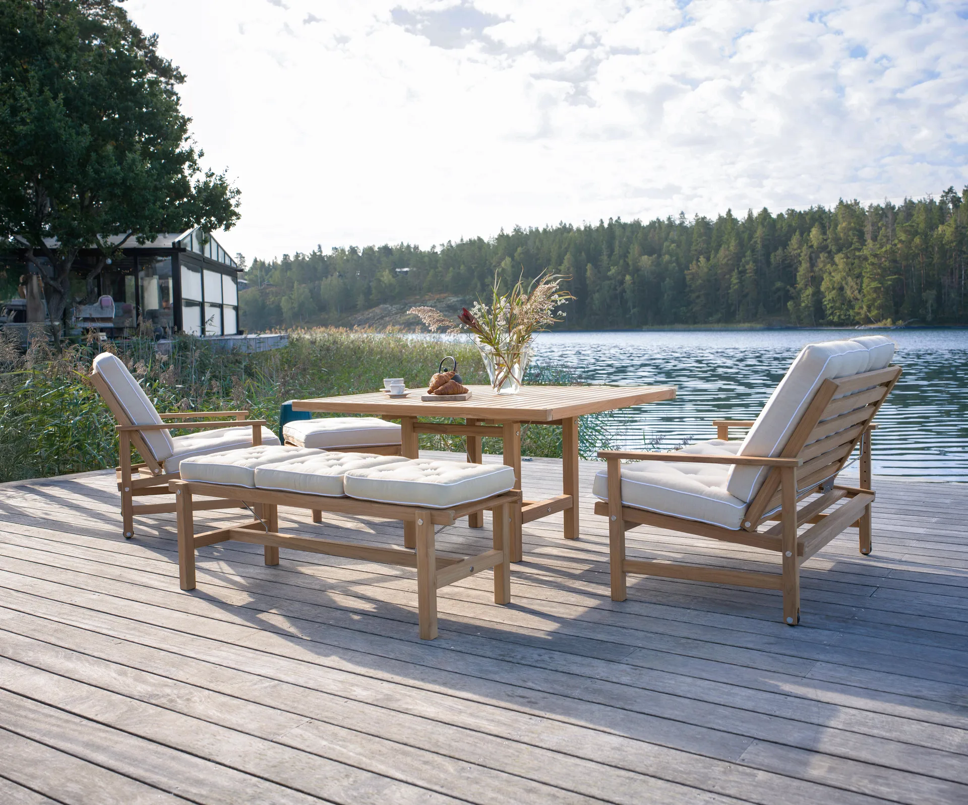 65 bord, Teak, 128×120×68 cm Fri Form