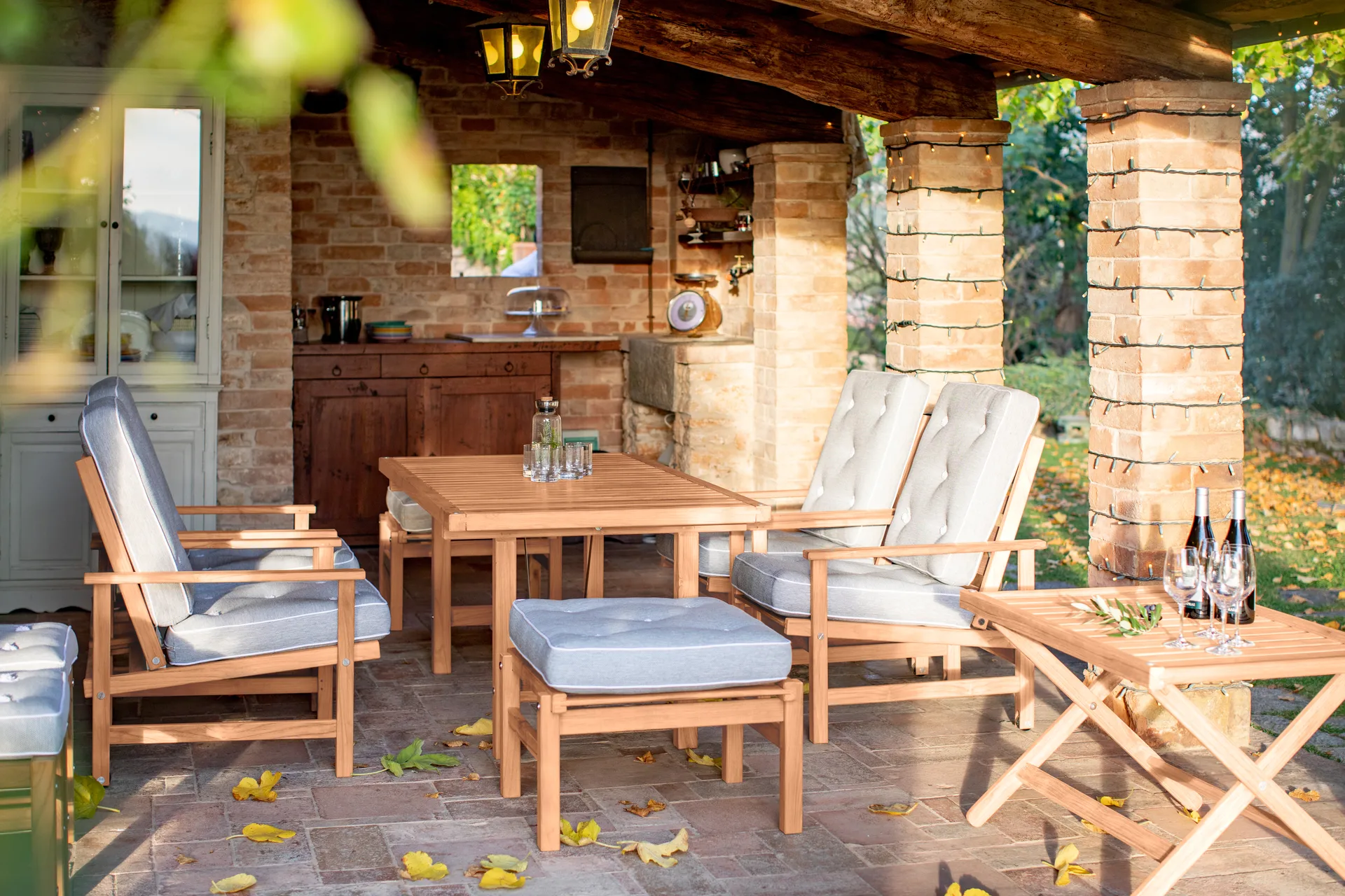 92 skammel, Redwood Fri Form