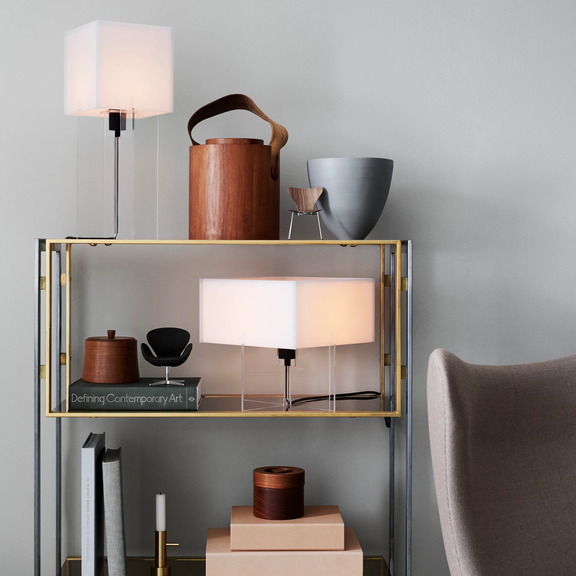 7'er stol miniature, Valnød Fritz Hansen