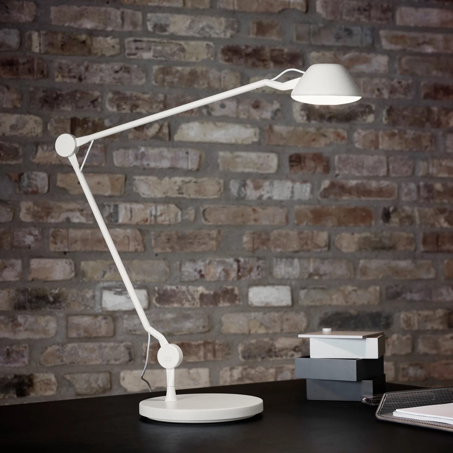 AQ01 bordlampe, Hvid Fritz Hansen