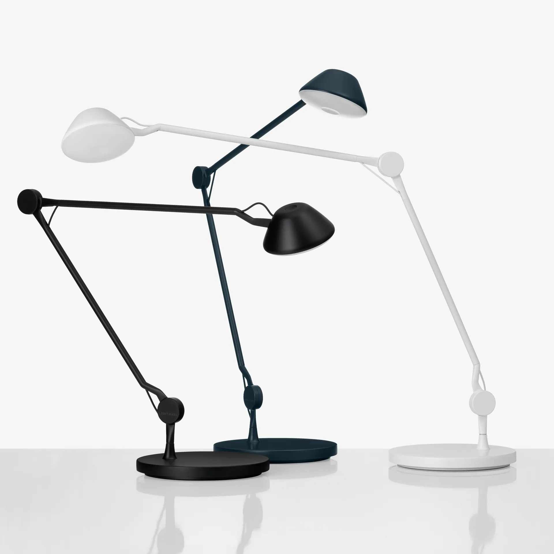 AQ01 bordlampe, Sort Fritz Hansen