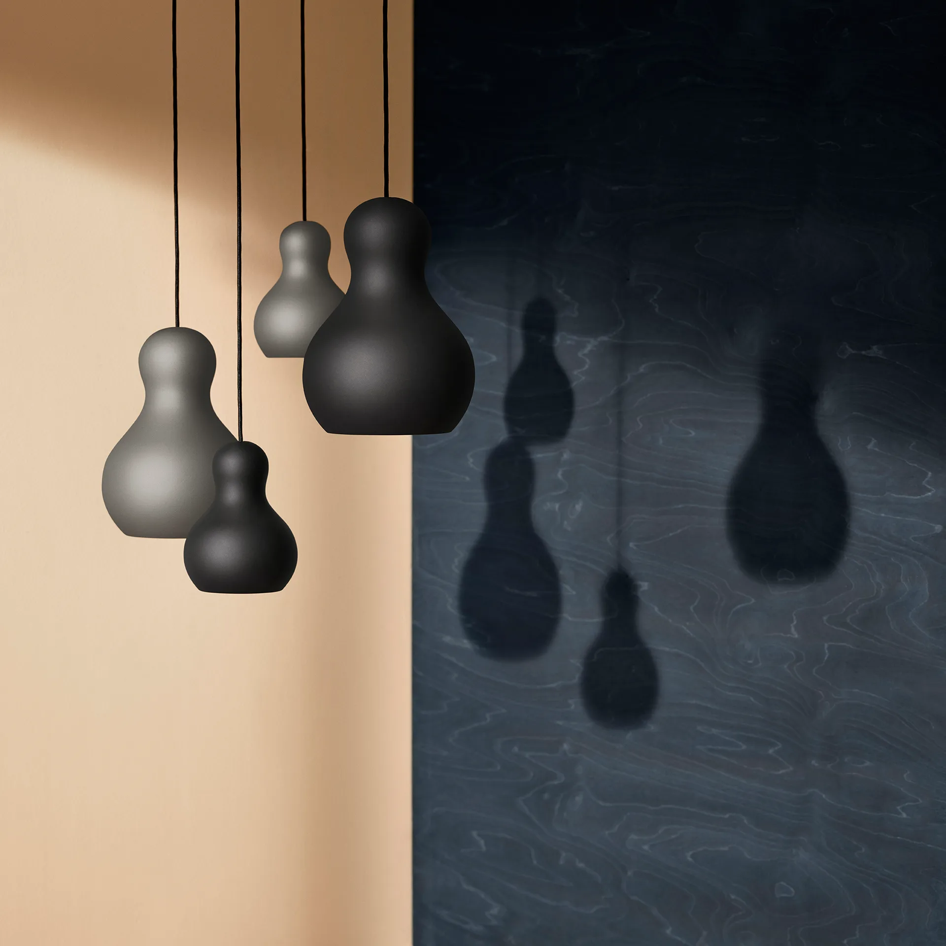 Calabash P1 pendel mat, Black meteor Fritz Hansen
