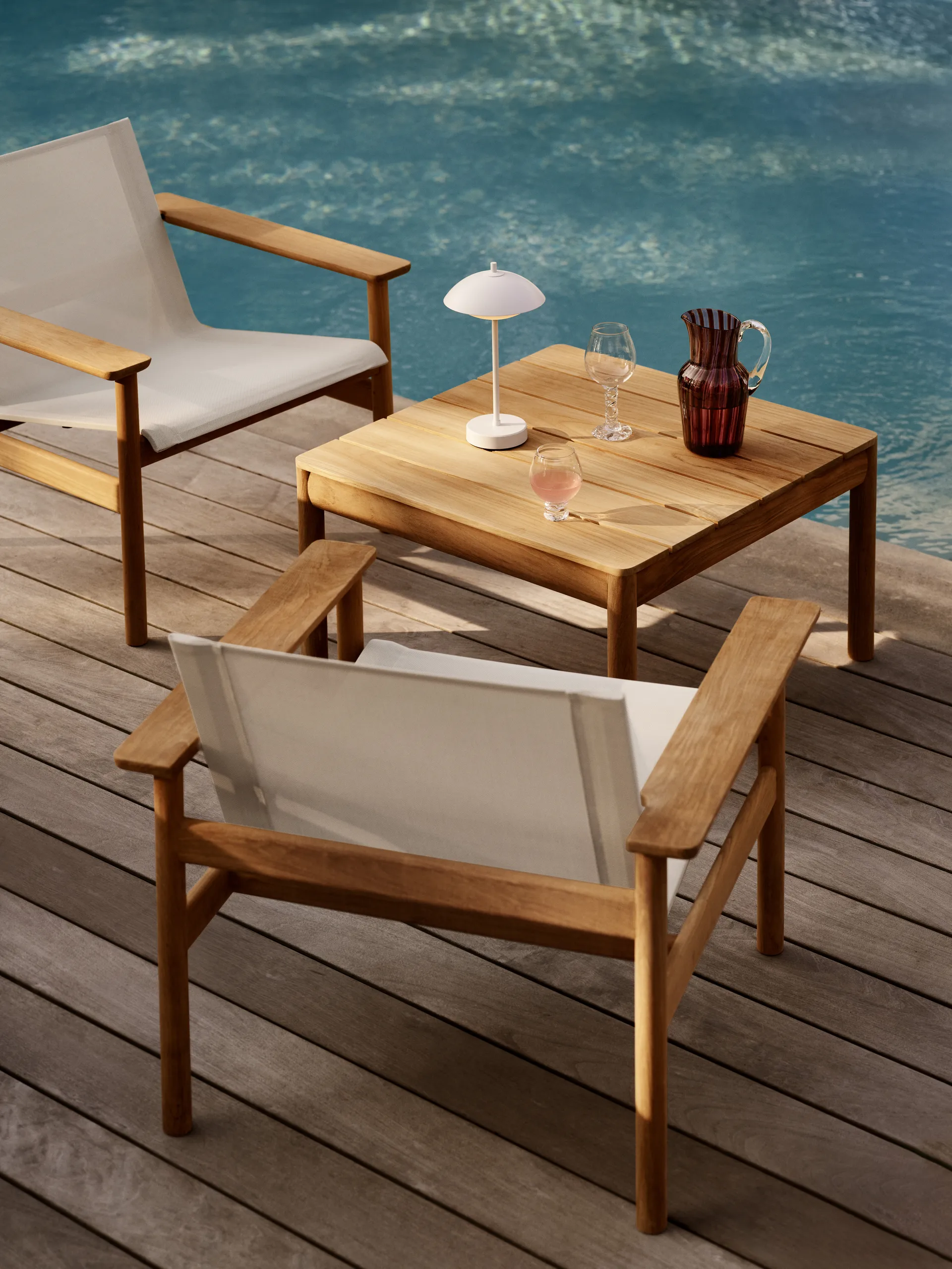 Clam portable bordlampe 31 cm, White Fritz Hansen