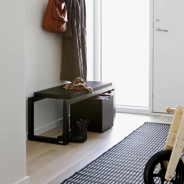 Cutter bænk 121 cm - sortlakeret eg - Fritz Hansen