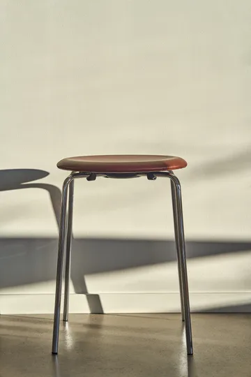 Dot rund skammel læder - Chestnut, Ø34x44 cm - Fritz Hansen