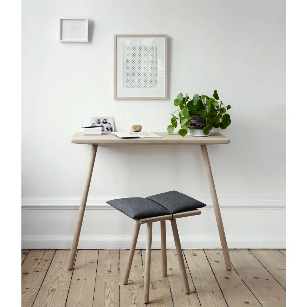 Georg skammel, Linen, eg ubehandlet, inkl. hynde i hør Fritz Hansen